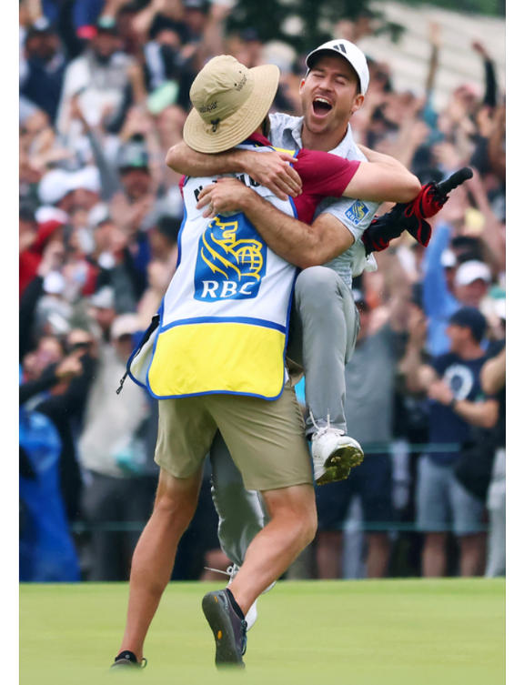“From Clutch Putts to Emotional Triumphs: Relive the 18 Most Unforgettable Moments on the PGA Tour in 2023! ⛳🏆 #GolfMagic”