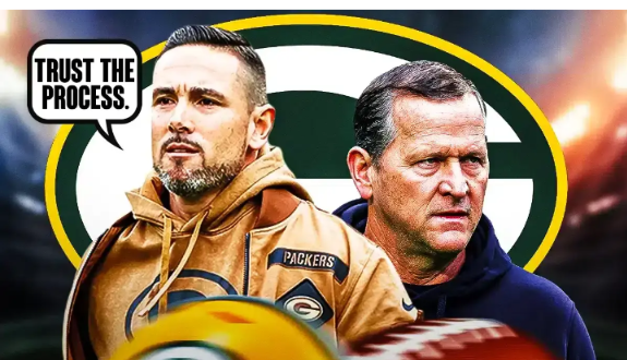 Packers coach Matt LaFleur’s cryptic response on Joe Barry’s future
