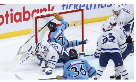 Maple leafs GM Wastes Break, Injuries Pile Up, No Goalie, Islanders Game
