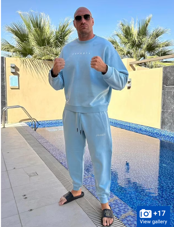 “Tyson Fury’s Luxurious Private Jet Journey Amidst Injury Recovery”