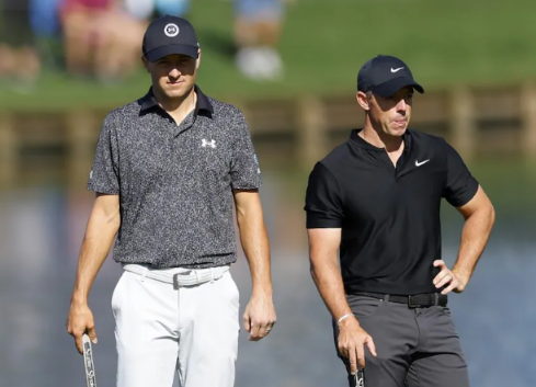Watch McIlroy and Spieth Clash Over Rules at Players Championship