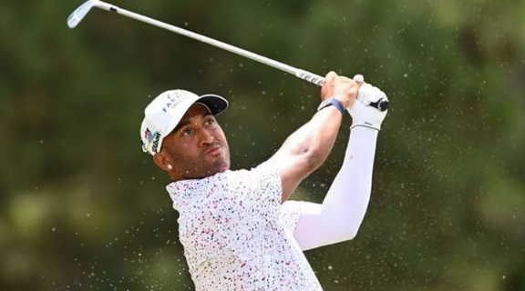 US Open star who slept in his car for year and a half now in contention at golf major