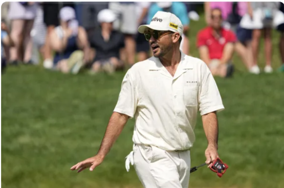 Golf fans all make same joke at the expense of Jason Day’s caddie at US Open