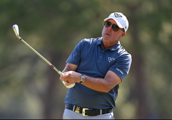 Phil Mickelson drops Retirement Hint