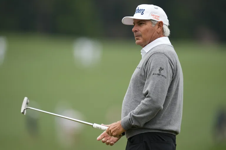 Fred Couples returns from injury to play his second favourite event