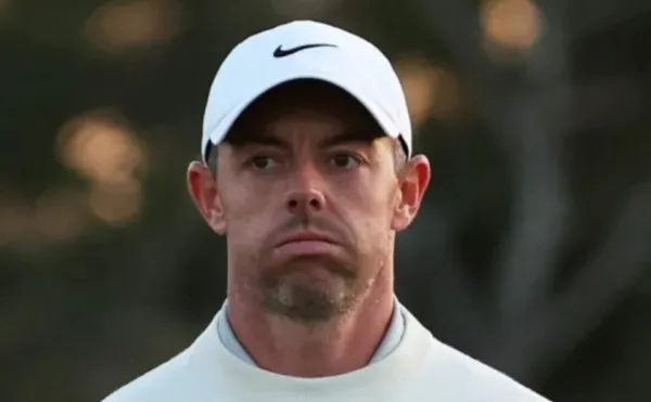 Rory McIlroy snaps his driver in half during final round at BMW Championship