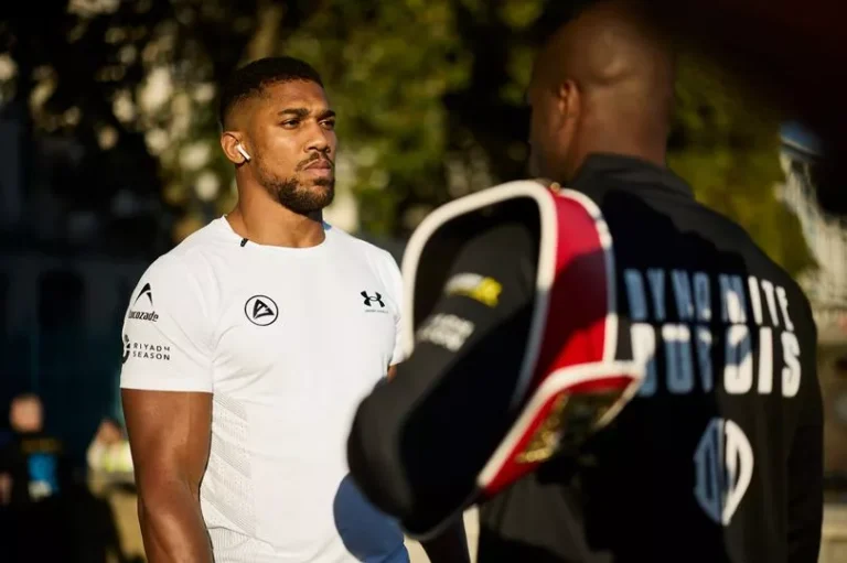 Anthony Joshua’s Explosive Promise Before Daniel Dubois Clash at Wembley—Is This the Fight of the Century?”