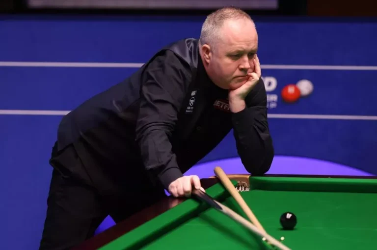 Snooker Star John Higgins in Shocking Blow: Cue Ruined Beyond Belief After Saudi Arabia Masters!”