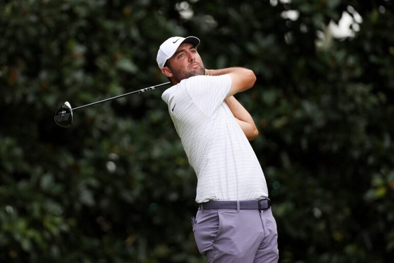 “Scottie Scheffler Dominates Tour Championship—Is a $25 Million Payday Just One Round Away?”