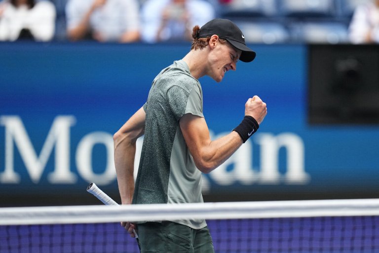 “Jannik Sinner Makes History: Shocking US Open Win Over Taylor Fritz Secures Second Major Title!”