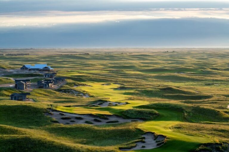 GrayBull: Nebraska’s Newest Sandhills Golf Course is Here – But Can It Rival the Legendary Sand Hills Golf Club?