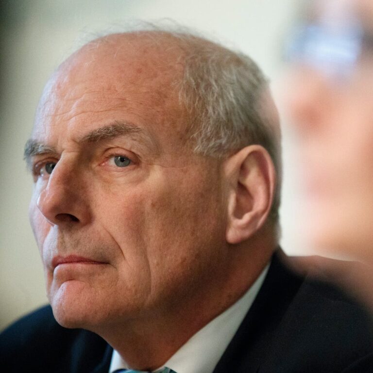 As Election Nears, Kelly Warns Trump Would Rule Like a Dictator