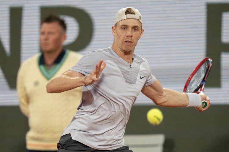 ATP Shanghai Day 1 Shocker: Will Shapovalov Survive Sonego’s Assault? Bold Predictions Inside!