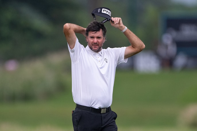 Bubba Watson makes hole in one in Indonesia, donates house to a family in need