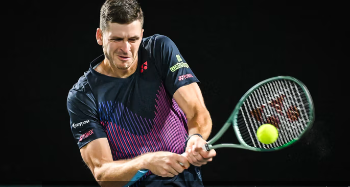 Hurkacz spadł na 16. miejsce w rankingu ATP. Awans Zvereva