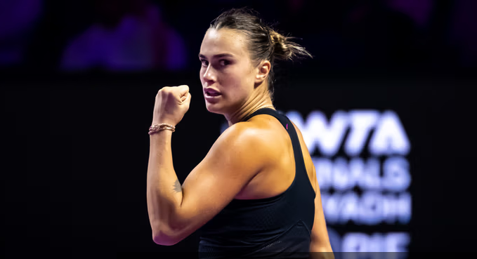 Aryna Sabalenka już drżała. Horror! Oto pierwsza półfinalistka WTA Finals