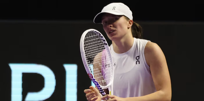 Niezrozumiała decyzja WTA! Uderzy w Igę Świątek. Pole do teorii