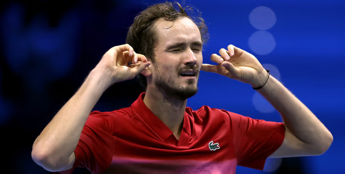 0:4! Klęska debiutanta w ATP Finals. I ten gest Rosjanina po meczu [WIDEO]