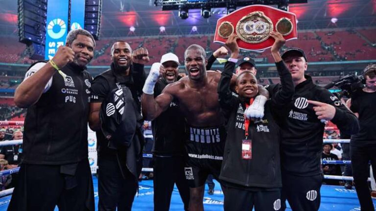 “Boxing Showdown Alert! Former Champ Reveals Who Would Win Between Daniel Dubois and Joseph Parker in a Massive Heavyweight Battle!”