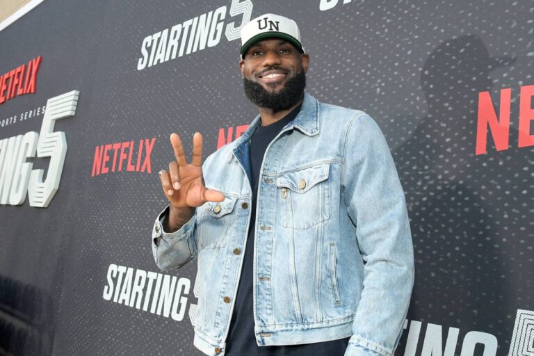 LeBron James Endorses Kamala Harris, Slams Donald Trump’s Racist Rhetoric