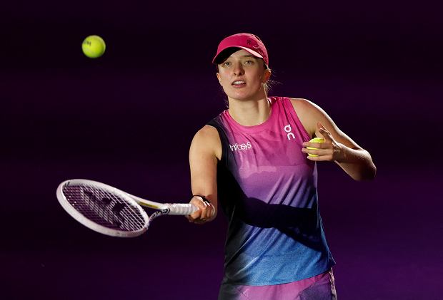 WTA Finals. O której gra Iga Świątek? Kiedy mecz Świątek – Gauff? [TRANSMISJA, WYNIK NA ŻYWO]