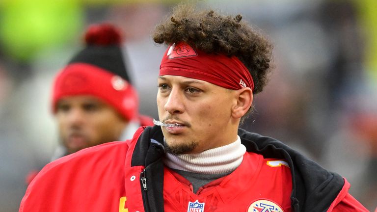 Patrick Mahomes: Injury scare for Kansas City Chiefs quarterback in win over