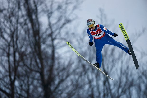 Co za początek Turnieju Czterech Skoczni! Pierwszy Polak już wygrał.