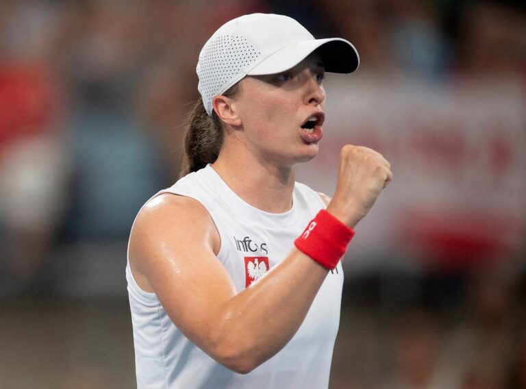 Trudny początek Świątek w Australian Open. Rywalka stawiała opór [ZAPIS RELACJI]