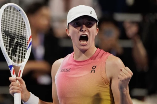 Popis Świątek w Dubaju, 6:0 na starcie. Dwukrotna mistrzyni Australian Open bez szans
