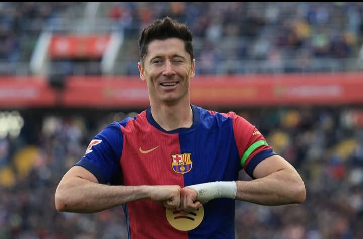 Hiszpanie od rana piszą o Lewandowskim! Jest hat-trick polskiego napastnika