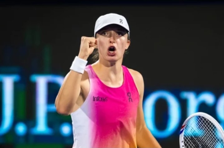 Thriller Świątek na starcie, pogrom na koniec. 6:0, finalistka turnieju WTA pokonana