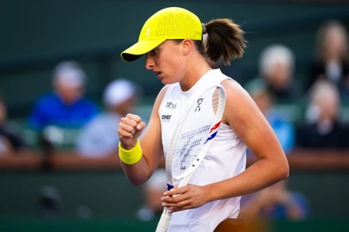Iga Świątek zdeklasowała mistrzynię WTA Finals. 6:0 na koniec, awans w 61 minut