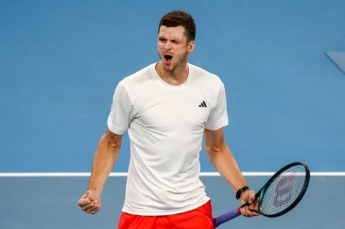 Decydujący cios Huberta Hurkacza po przerwie medycznej. Triumf Polaka w Indian Wells
