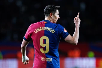 Robert Lewandowski kandydatem do “Złotej Piłki”. Eksperci ocenili jego szanse