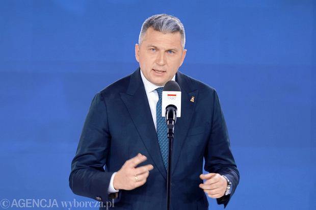 Piesiewicz odpowiada na żądania dymisji. Oto pismo do prezesów związków sportowych