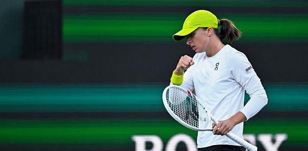 Niepokojące obrazki w Indian Wells przed meczem Świątek – Zheng