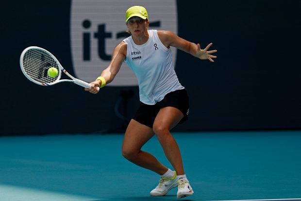 Spełnił się czarny scenariusz. WTA ogłasza fatalne wieści dla Świątek