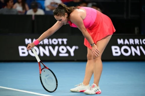 Mistrzyni Australian Open znowu to zrobiła. Gwiazda za burtą turnieju