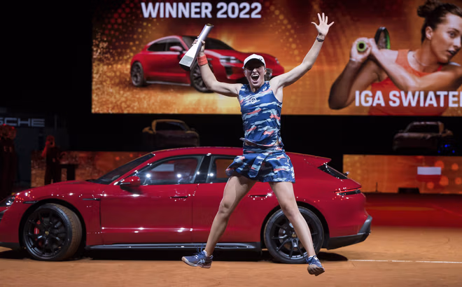Iga Świątek powalczy o trzecie Porsche. Sportowy koszmar na drodze Polki
