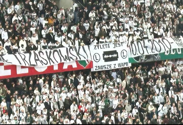 Polityczny manifest na meczu Legia – Chelsea. To nie powinno się tu znaleźć