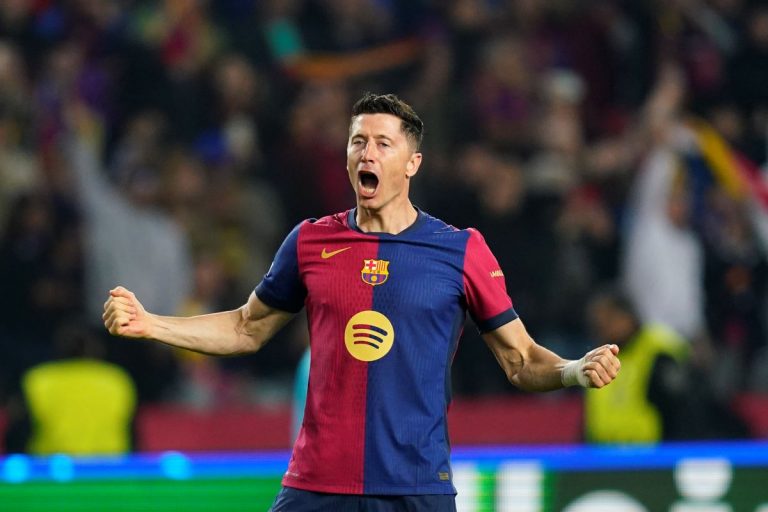 Dublet Lewandowskiego. Barcelona znokautowała Borussię