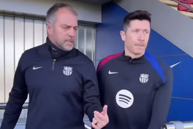Flick jedno, Lewandowski drugie. Atak paniki w Barcelonie