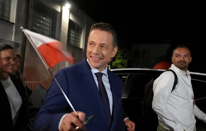 Trzaskowski na ustach całej Polski. Prokuratura zrobiła wielki prezent kibicom